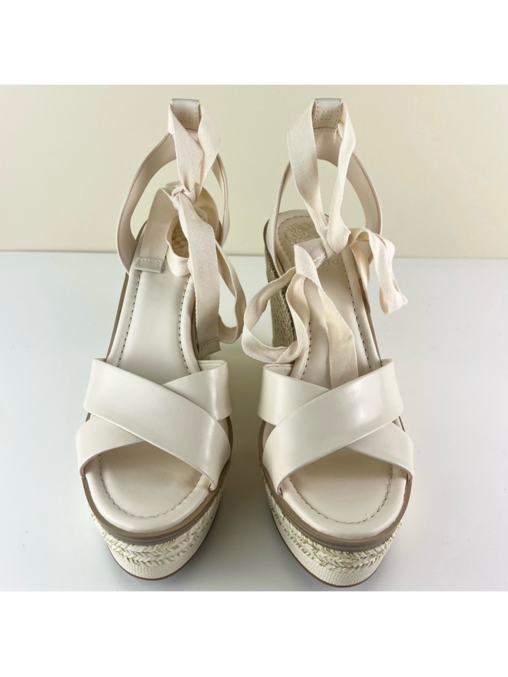 NEW VINCE CAMUTO BEIGE PLATFORM WEDGE SANDALS - Picture 9 of 12